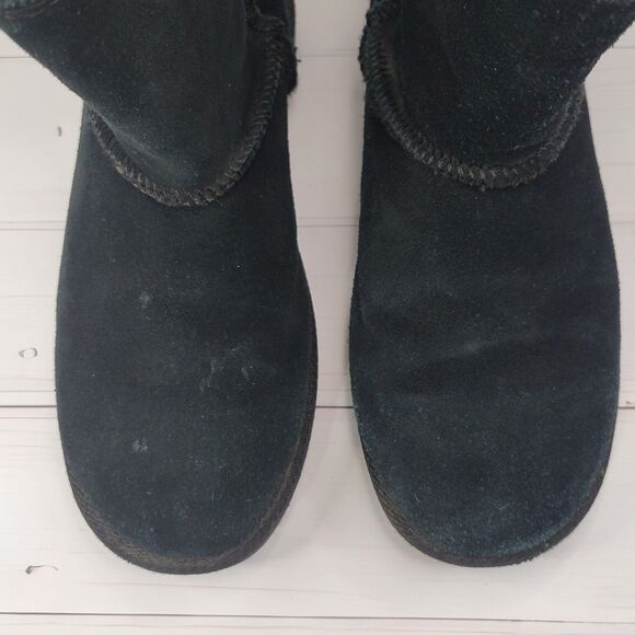 Xhilaration Karenza black suede button up boots size 7 - Picture 3 of 8